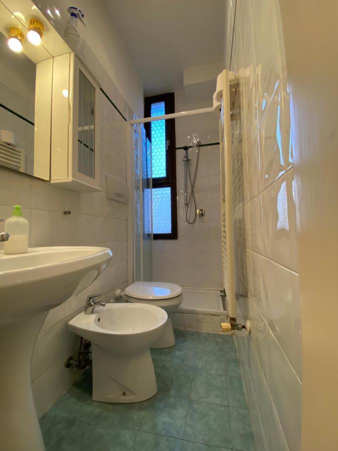 Ca' Santa Marta Apartment Venice Luaran gambar
